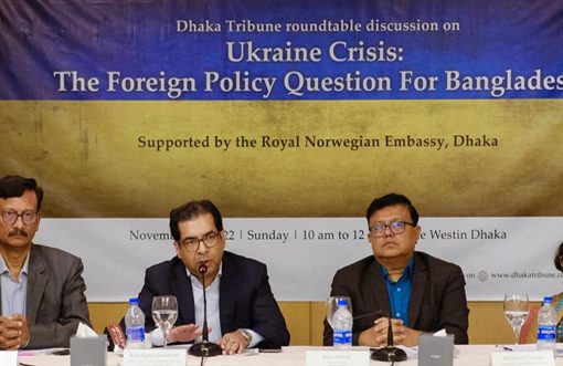 Bangladesh needs to pursue prudent policy to protect economic interests