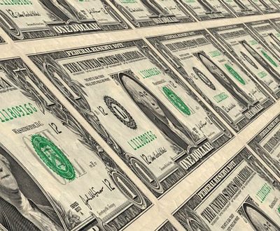 18 banks will secure dollar-based financing