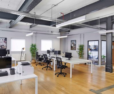 The value of office space in the world may decrease by 800 billion dollars