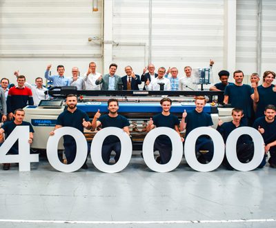 Picanol celebrates historic milestone with production of 400,000th weaving machine in Ieper, Belgium