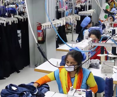 More than 100 garment factories were closed, many arrested