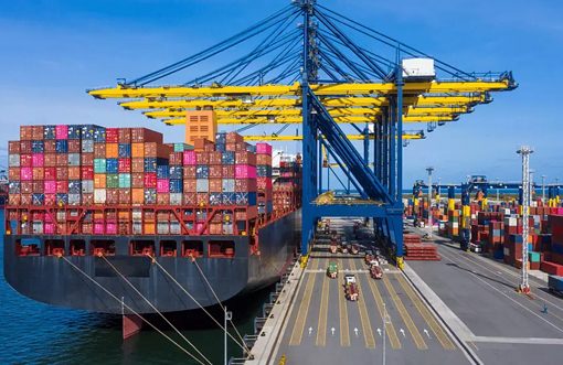Exports rebound in April, recovery outlook still remains uncertain