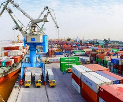 Vietnam on track for strong 2025 growth, but trade and currency risks loom: UOB