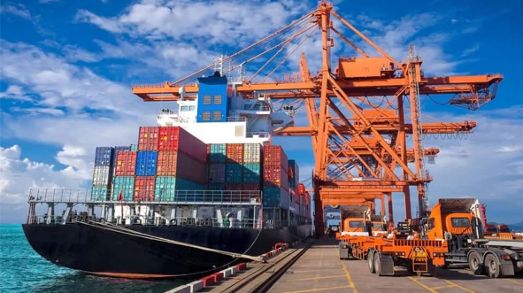 Vietnam sees robust export growth in 2025 despite US tariffs