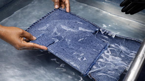 Lenzing showcases TENCEL™ Lyocell – HV100 in China, expanding denim innovation